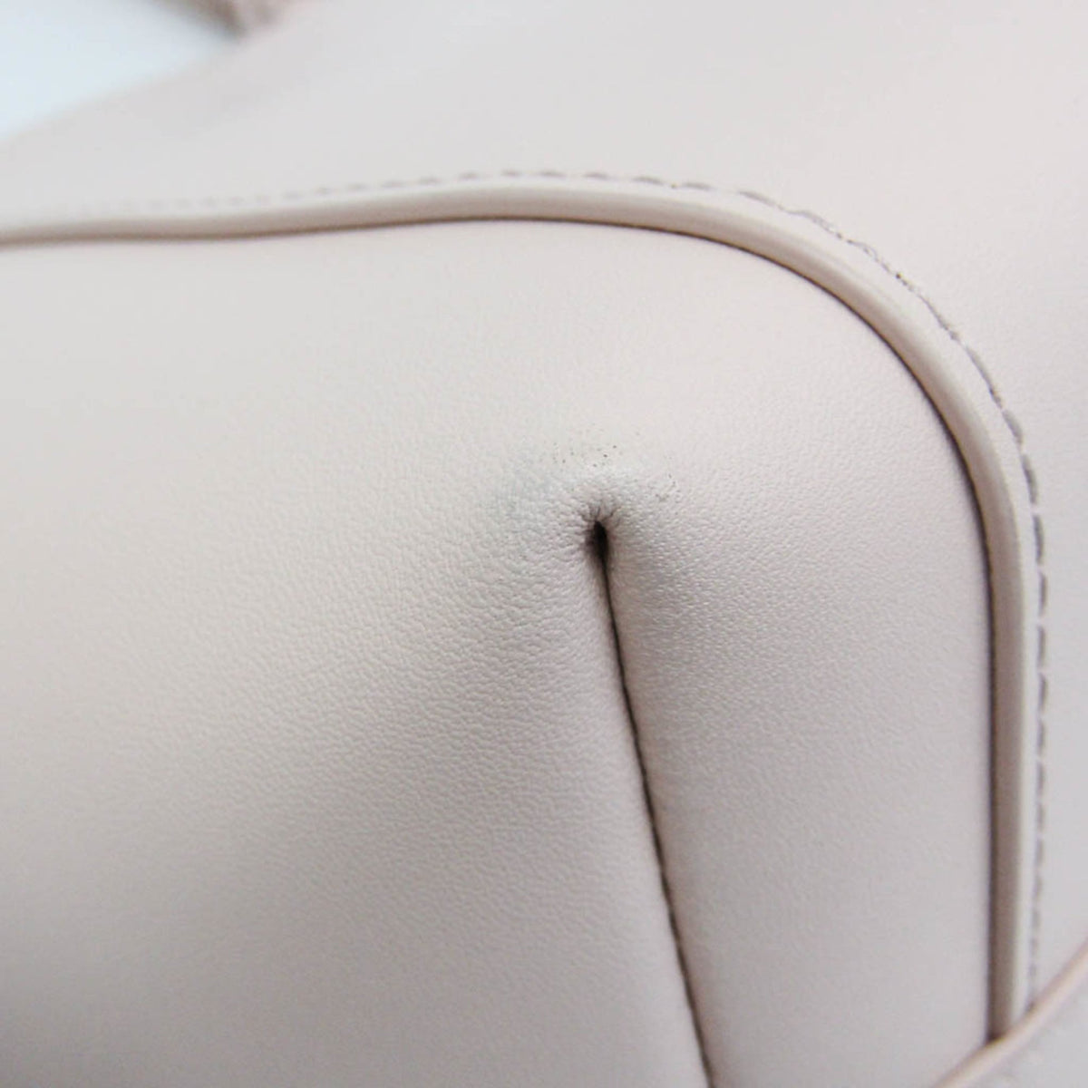 PRE-OWNED Furla Miadiva · Bucket Tote
