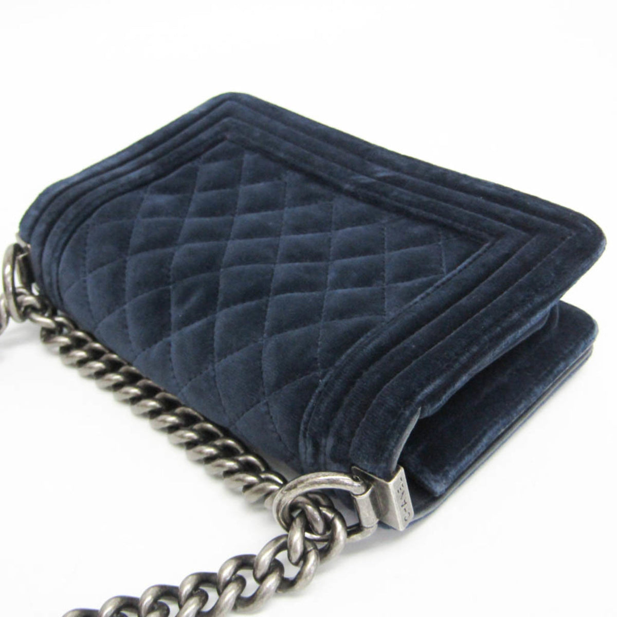 PRE-OWNED Chanel Boy · Velvet · Chain Shoulder Bag