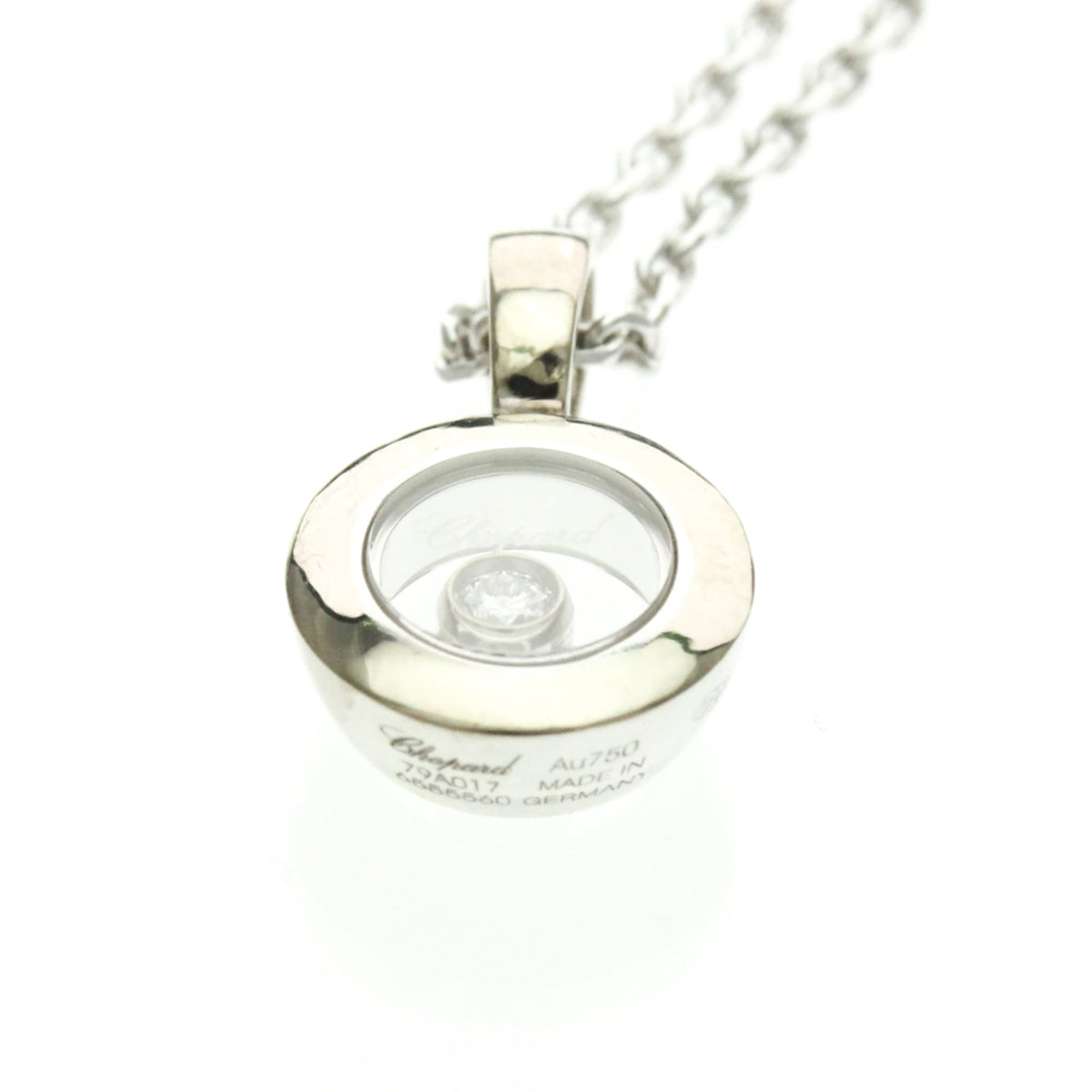PRE-OWNED Chopard Happy Diamonds · 18K White Gold