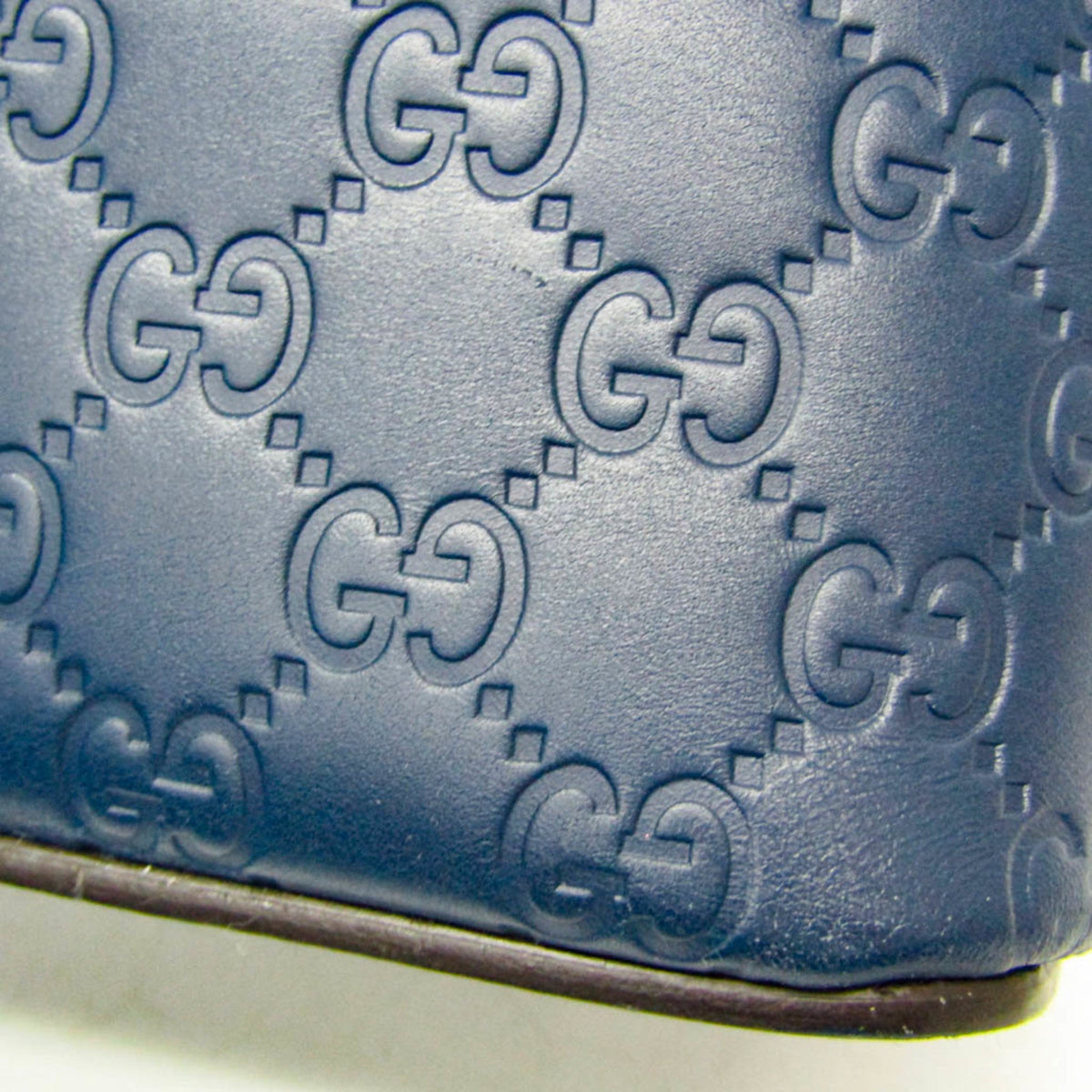 PRE-OWNED Gucci Guccissima · Calfskin · Gold Hardware