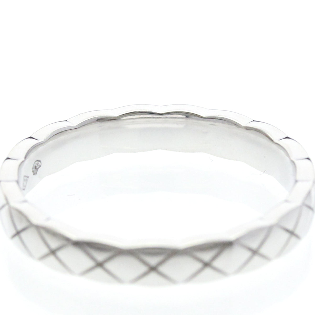 PRE-OWNED Chanel Coco Crush · 18K White Gold Size 7.5