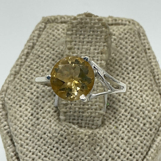 Sterling Silver Round Citrine Split Band Ring – Size 6 – Abundance, Confidence & Vitality