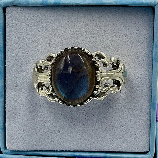 Sterling Silver Labradorite Ornate Round Ring - Size 9 - Royal Protection