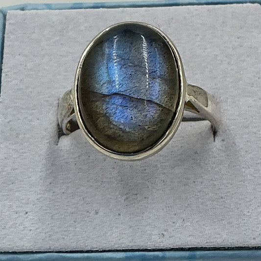 Sterling Silver Twilight Blue Labradorite Oval Ring - Size 9 - Magic and Protection