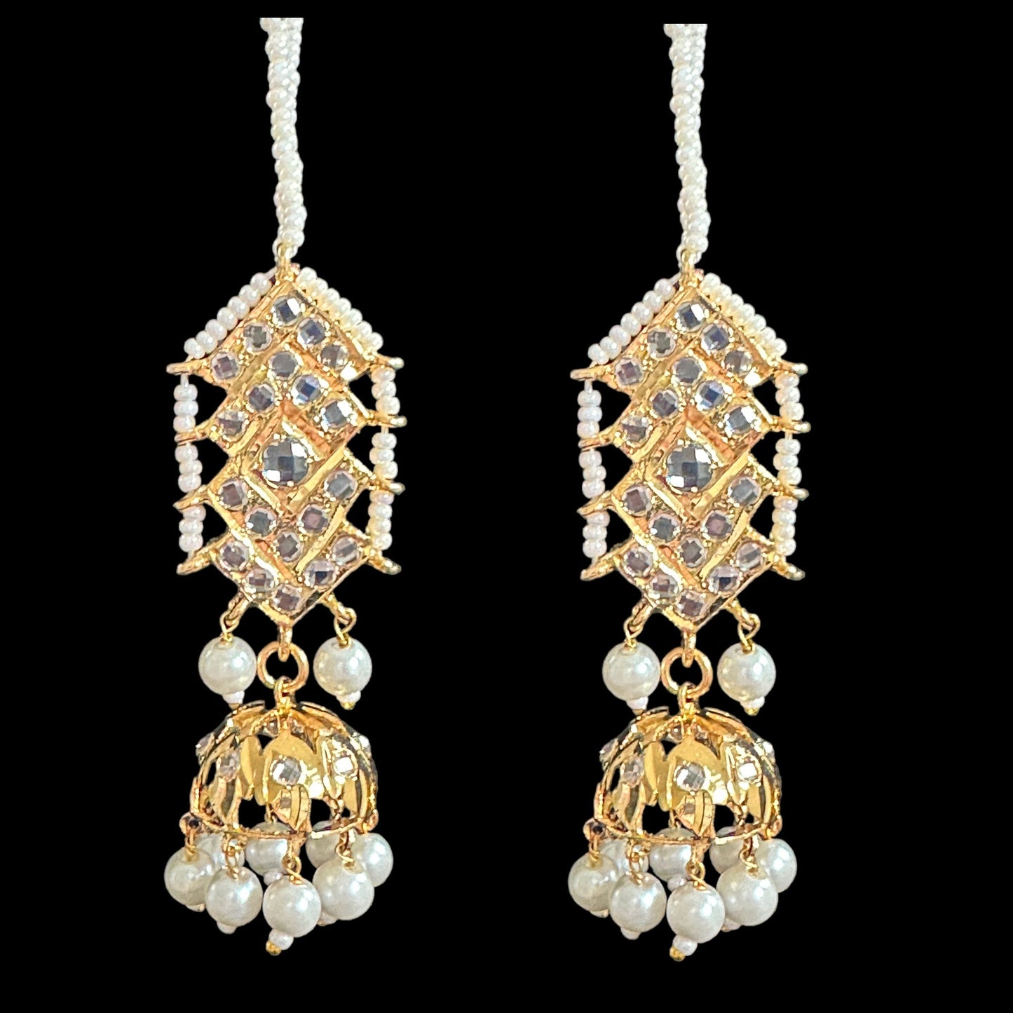 C296 Mahira v style choker with earrings( SHIPS IN 3 WEEKS )