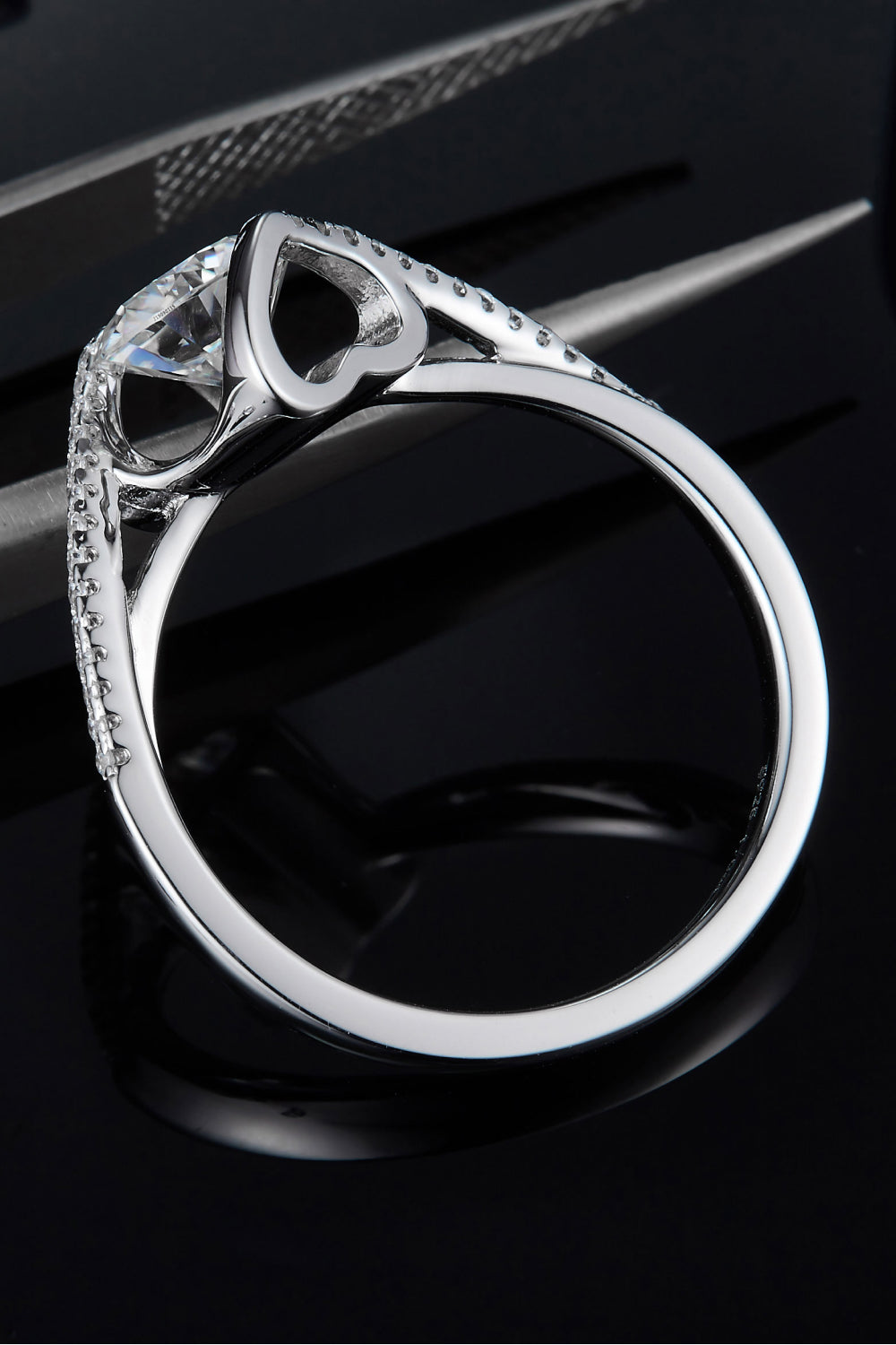 1 Carat Brilliant Round Cut Sparkala™ Platinum Over Pure Sterling Silver Twisted Ring