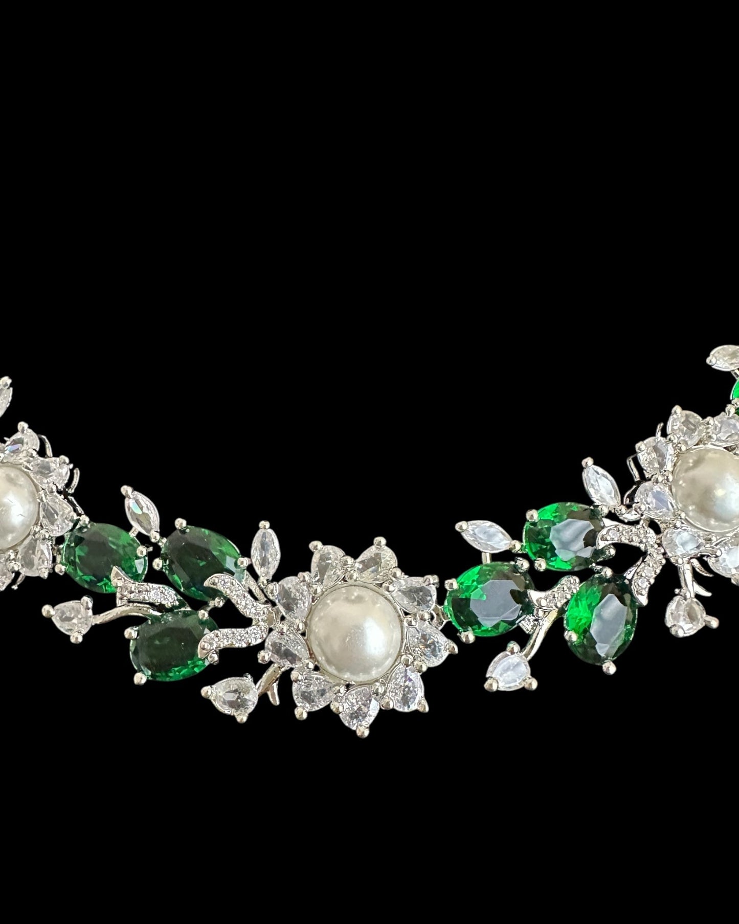 DNS137G silver plated necklace set - Green / Emerald  ( READY TO SHIP )