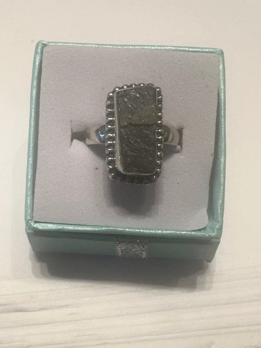 Sterling Silver Labradorite Ring Size 6 "Framed Beauty"