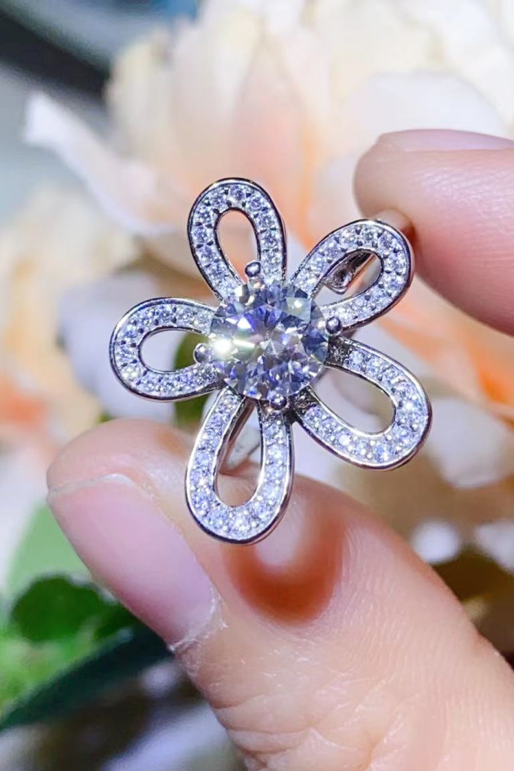 1 Carat Brilliant Round Cut Sparkala™ Flower-Shaped Open 925 sterling silver Ring