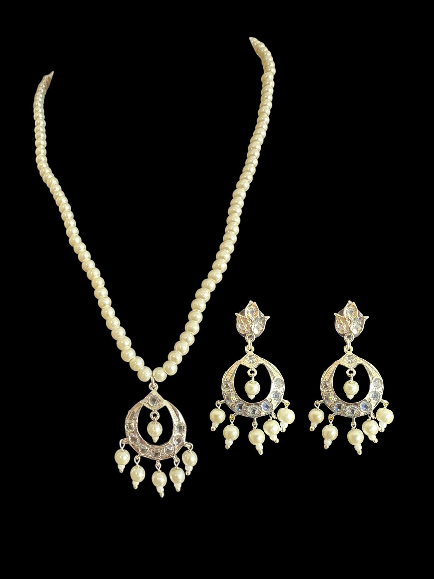 PS500 Nida pendant set - silver plated  ( SHIPS IN 2 WEEKS )