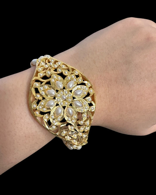 Jadau bracelet - pearls  ( READY TO SHIP )