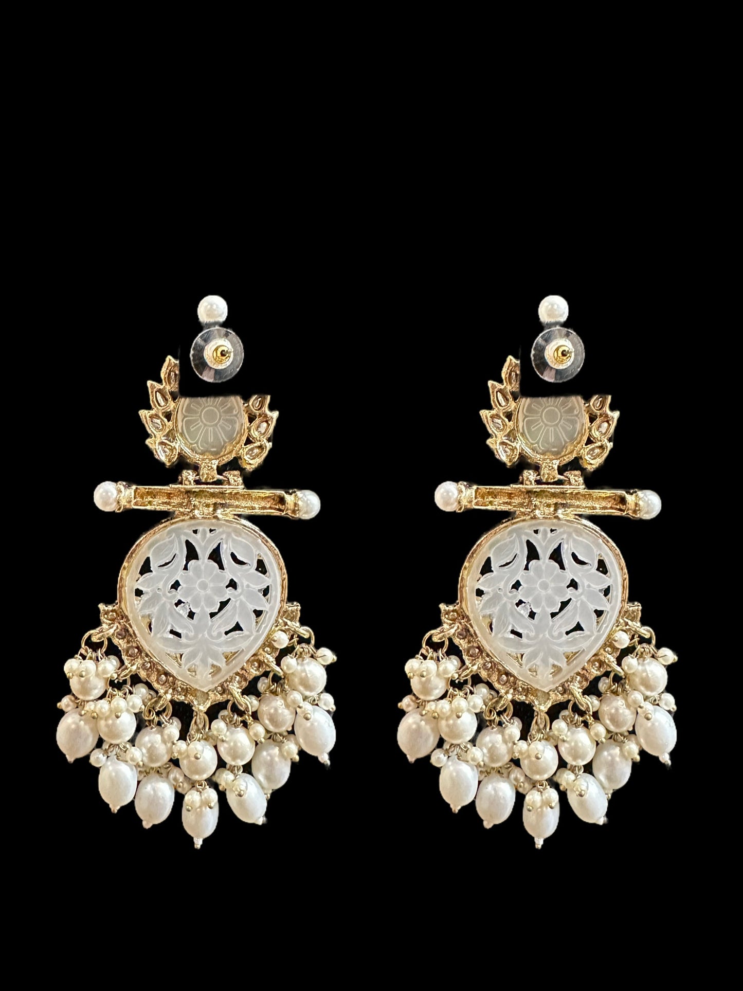 DER578 Aikeyah earrings  ( READY TO SHIP )