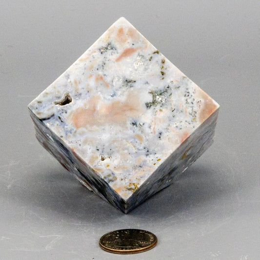 Agate Cube w/t Cut Corner 464g