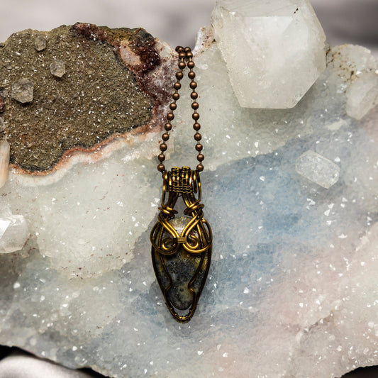 Agate Wire Wrap Crystal Pendant