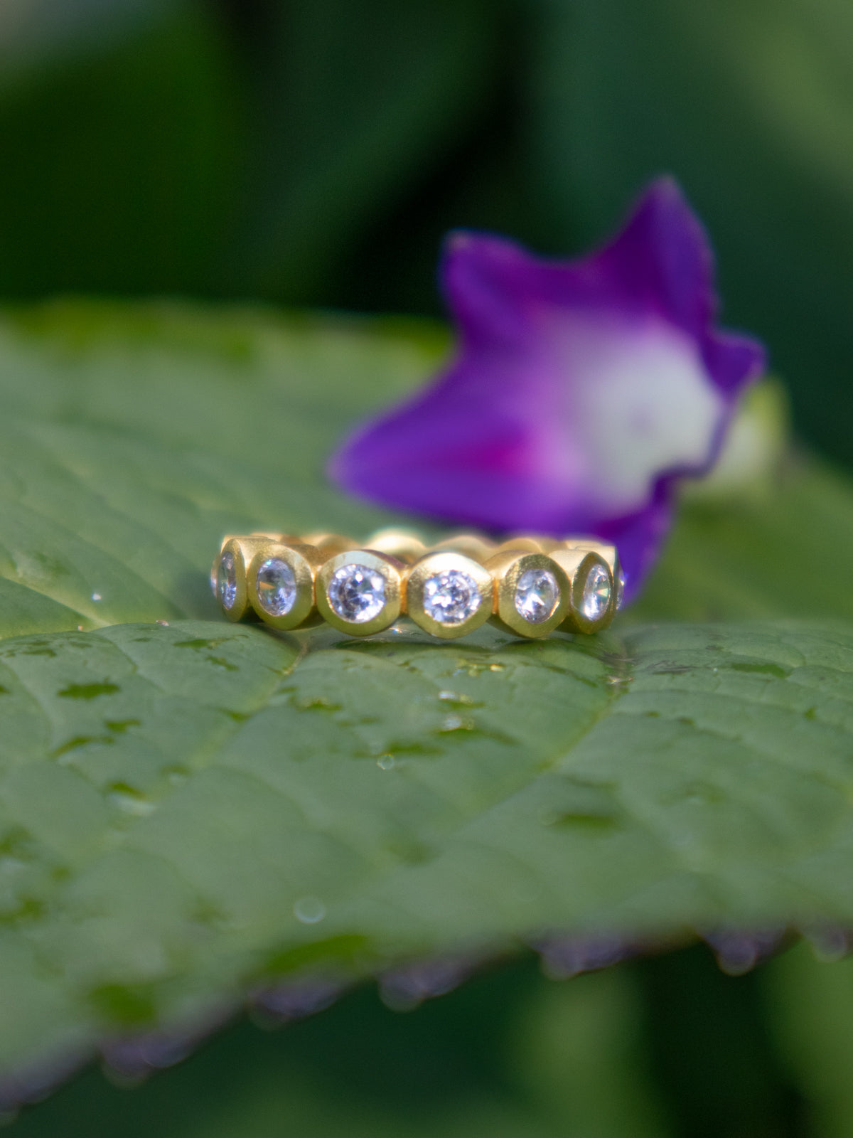 Aria Infinity Band Ring