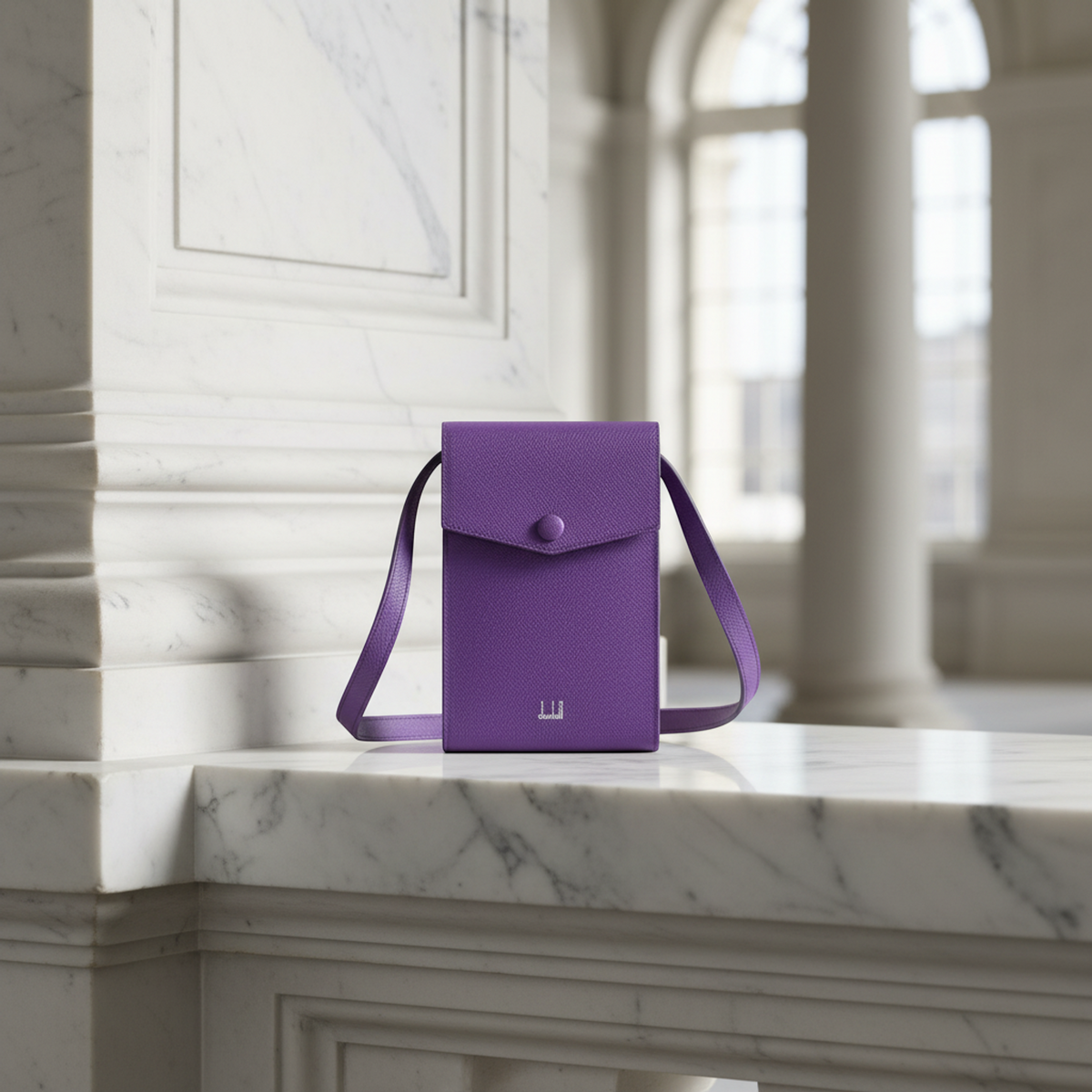 PRE-OWNED Dunhill Cadogan · Mini Shoulder Pouch
