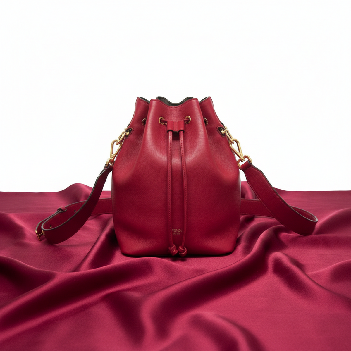 PRE-OWNED Fendi Mon Tresor · Leather Bucket