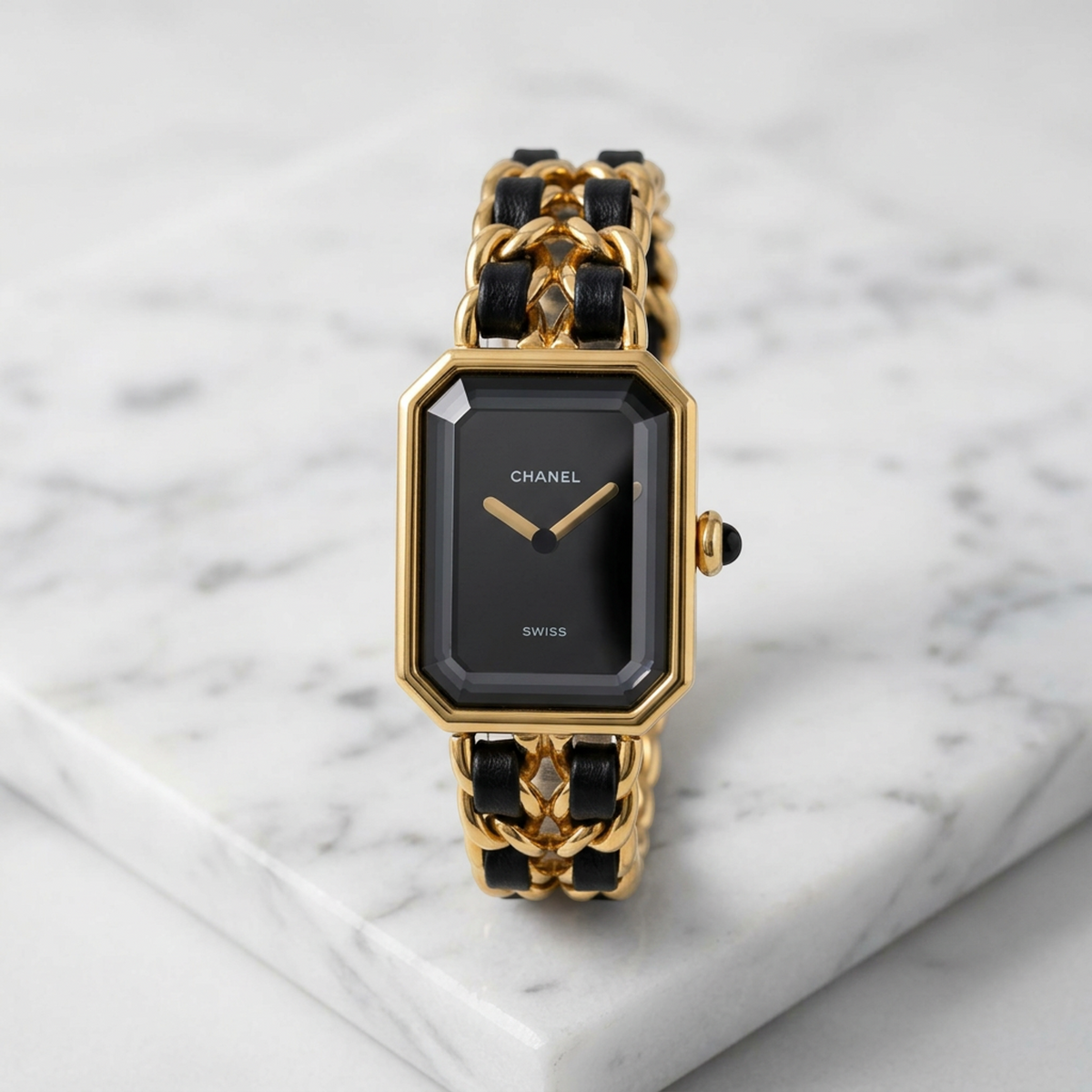 PRE-OWNED Chanel Premiere · Gold Plated · Quartz