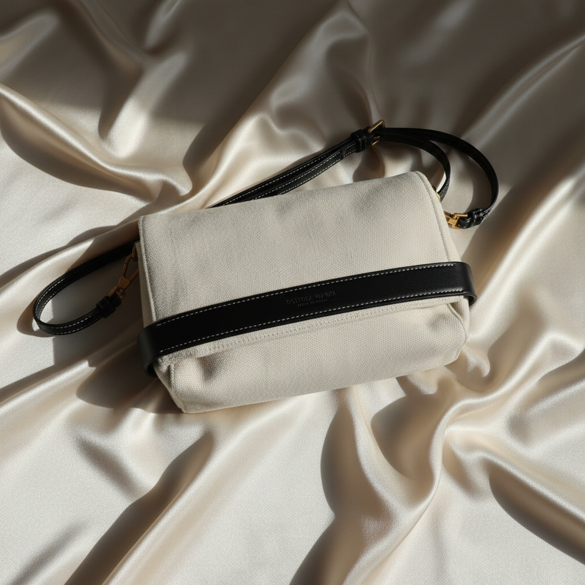 PRE-OWNED Bottega Veneta · Canvas Leather Crossbody