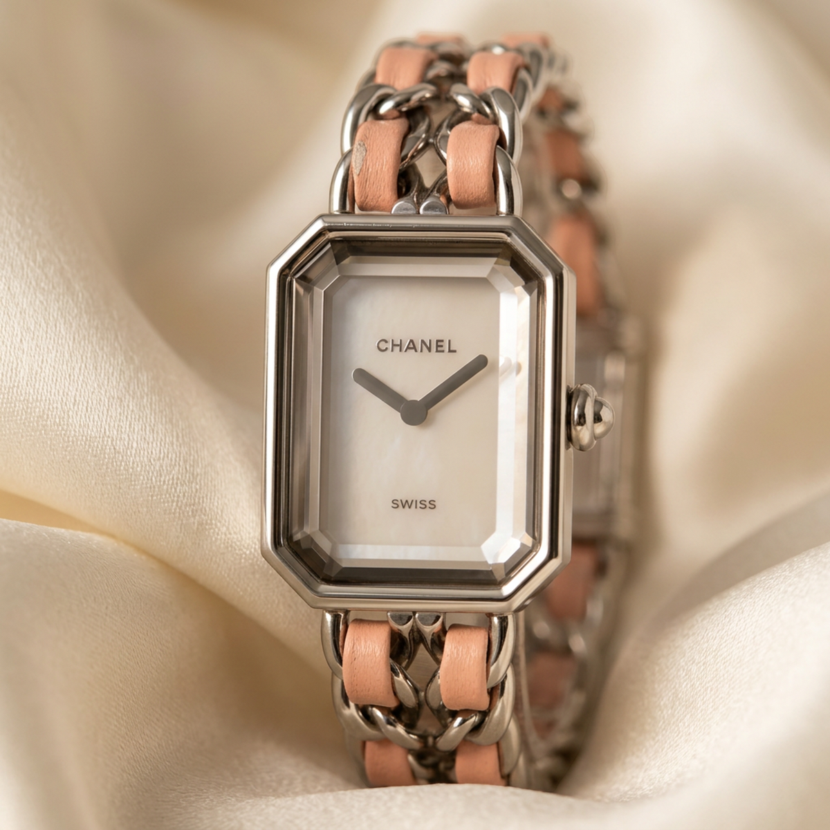 PRE-OWNED Chanel Premiere Lock · Steel · Mother-of-Pearl