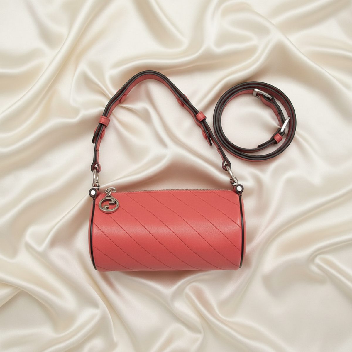 PRE-OWNED Gucci Blondie · Leather Mini Bag
