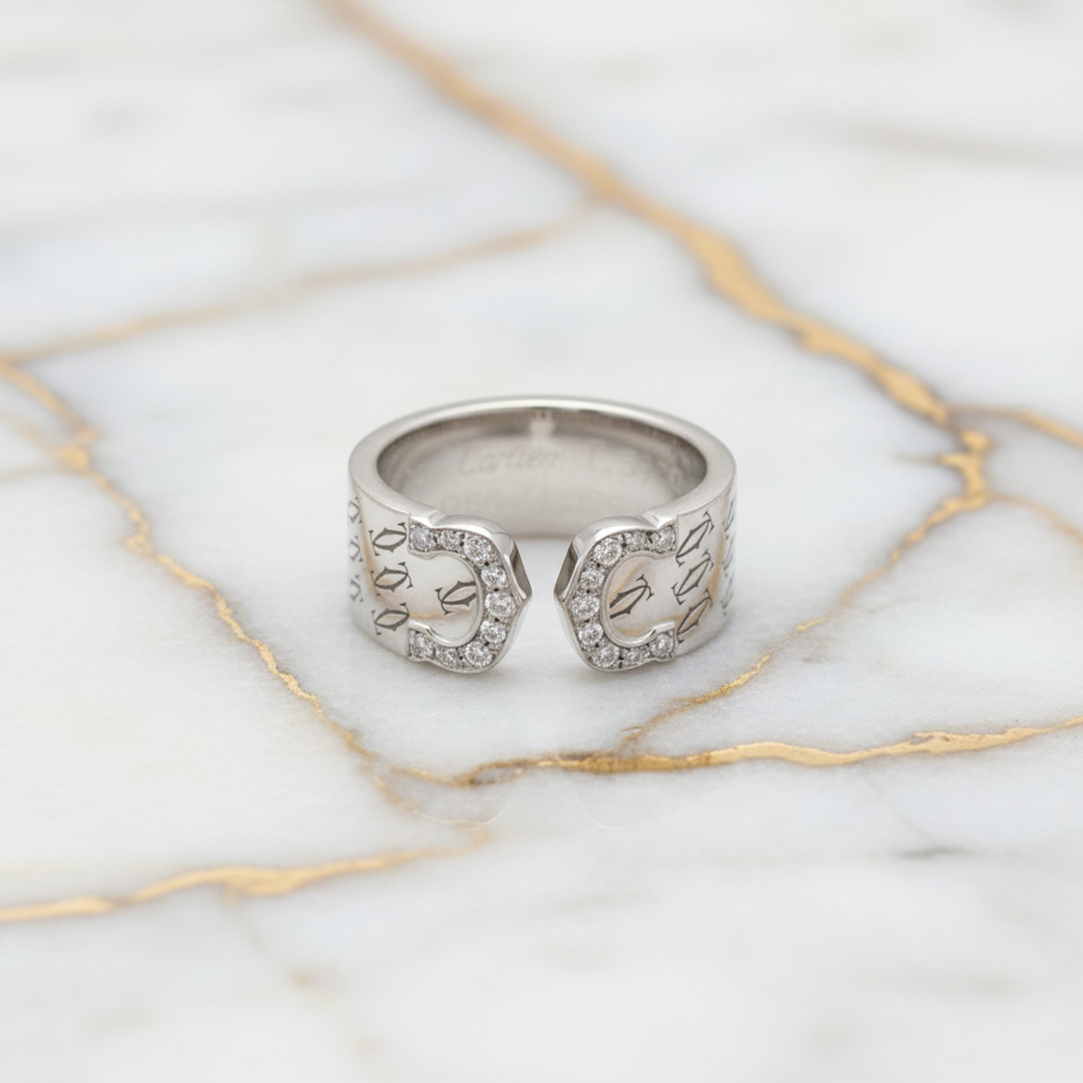 PRE-OWNED Cartier C2 · Diamond · 18K White Gold