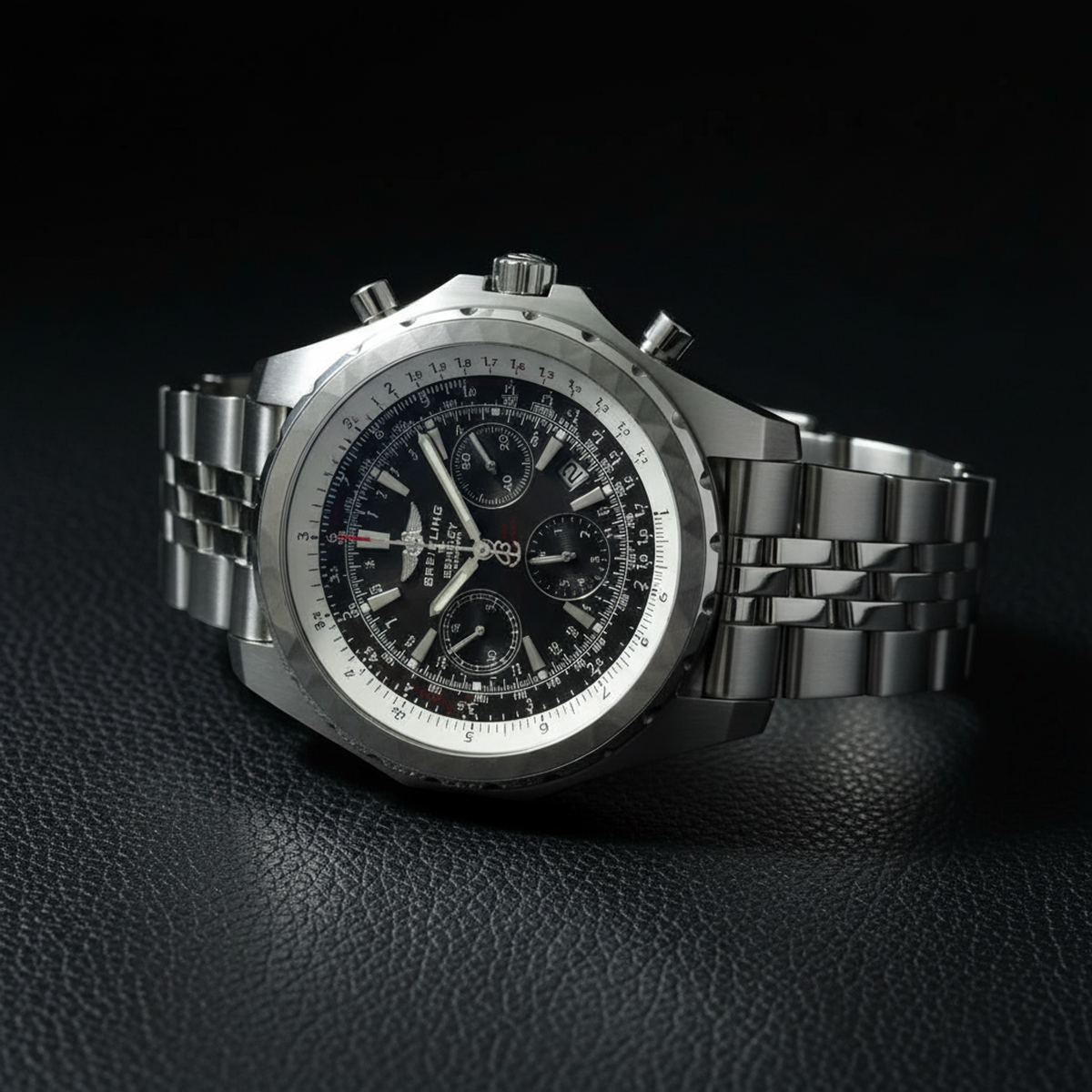 PRE-OWNED Breitling Bentley Motors · Steel · Automatic