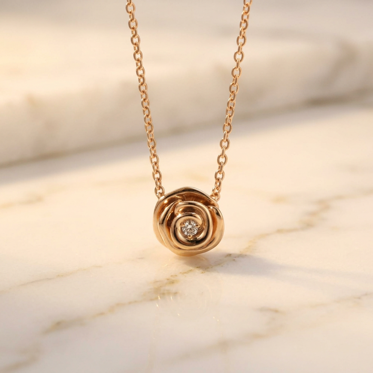PRE-OWNED Dior Rose Dior Couture · Rose Gold · Diamond