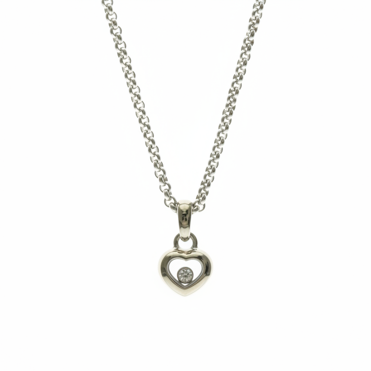 PRE-OWNED Chopard Happy Diamond · 18K White Gold · Diamond