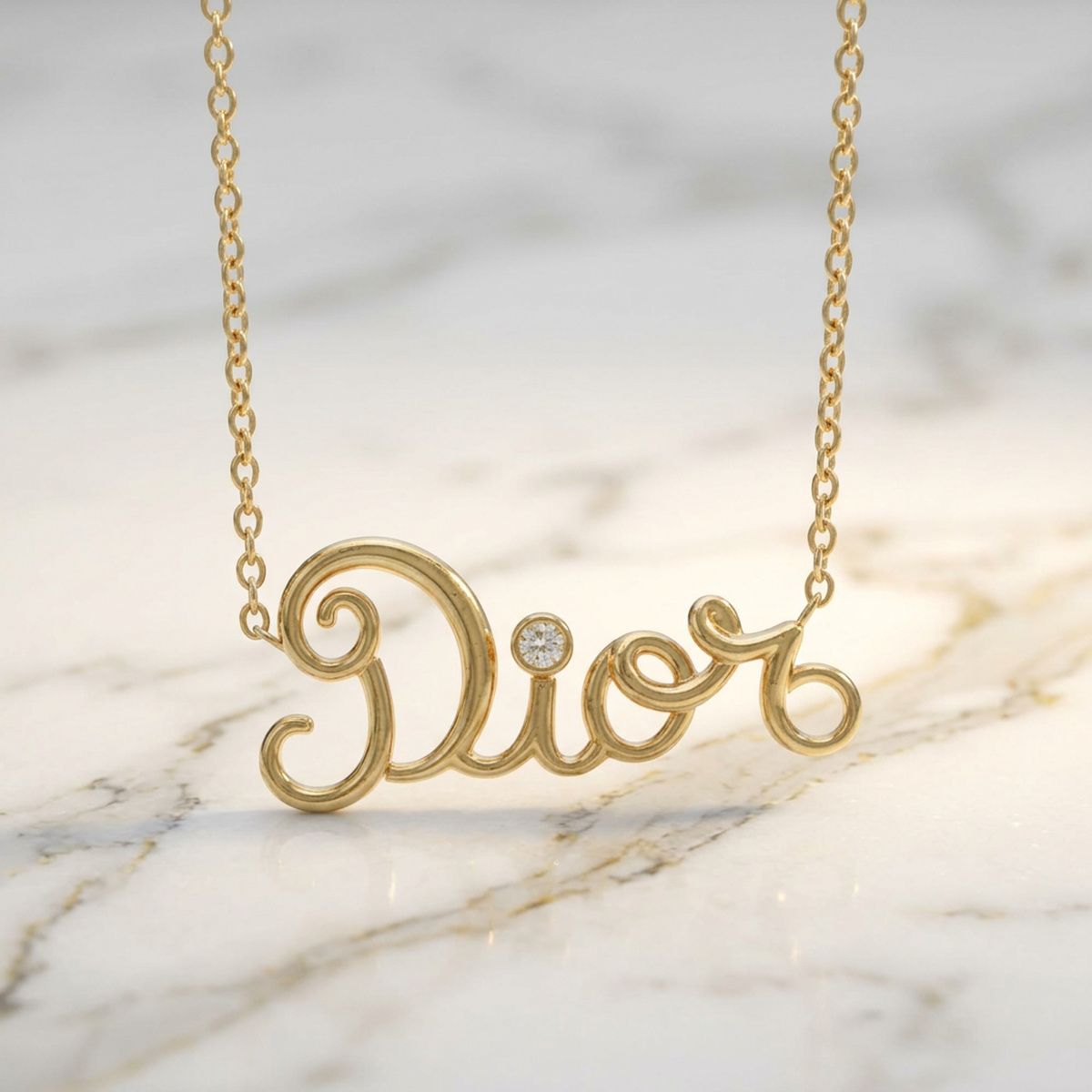 PRE-OWNED Christian Dior Dioramour · 18K Yellow Gold