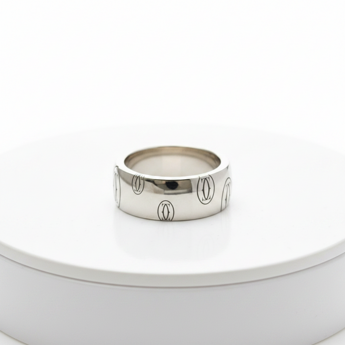 PRE-OWNED Cartier Happy Birthday · 18K White Gold