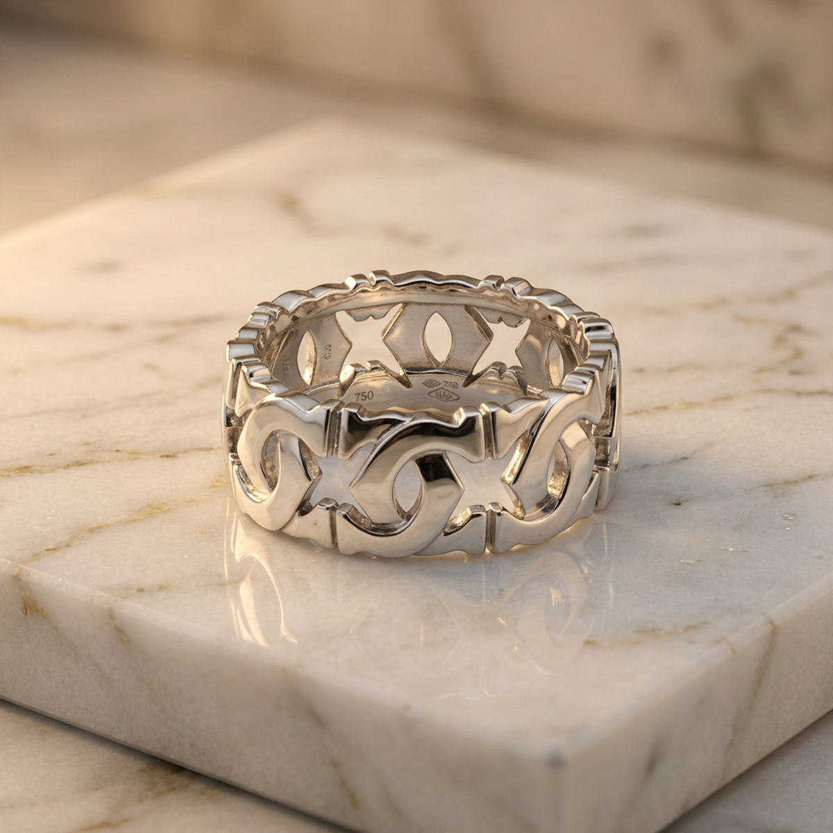 PRE-OWNED Cartier Entrelacé · 18K White Gold