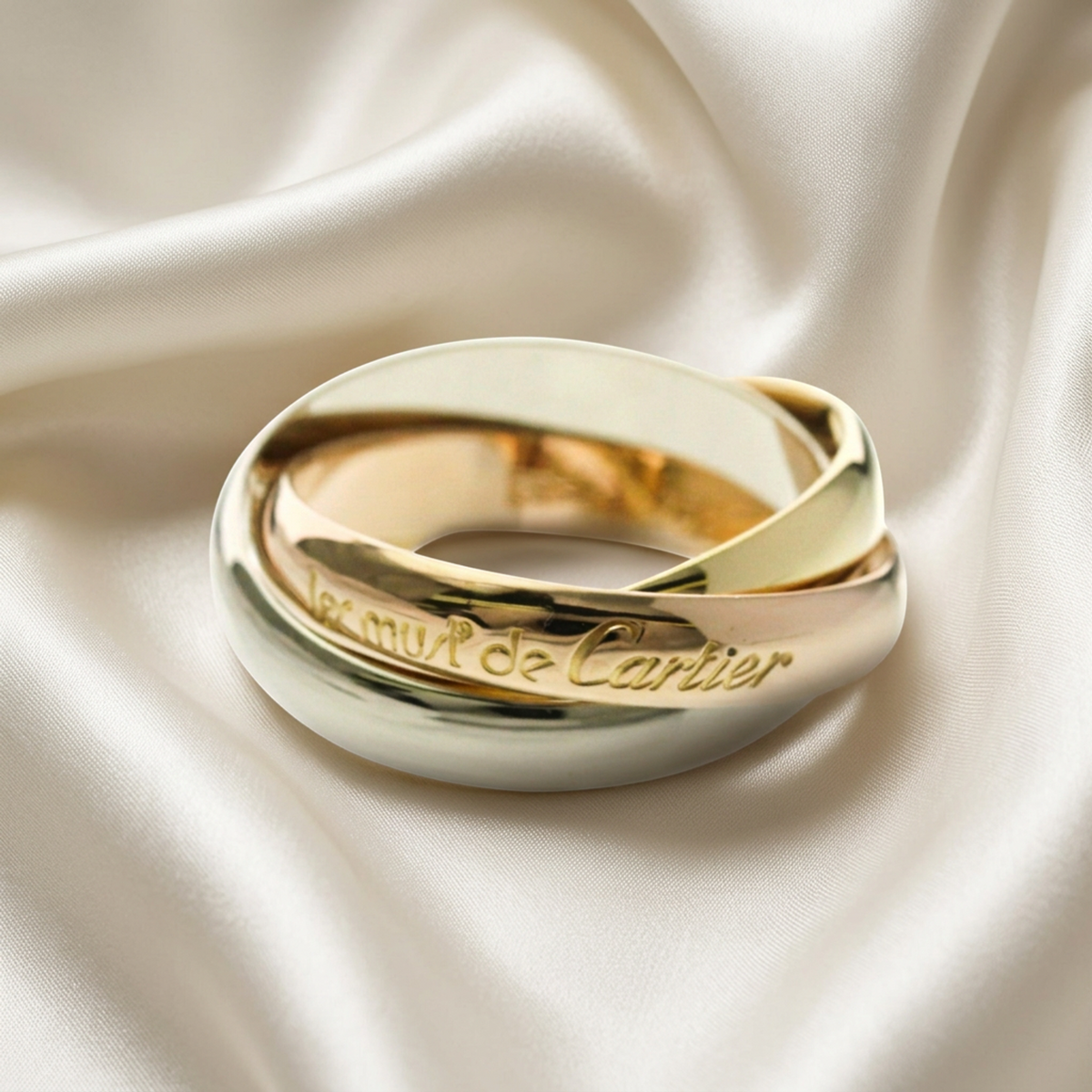 PRE-OWNED Cartier Trinity · Tri-Gold Size 6
