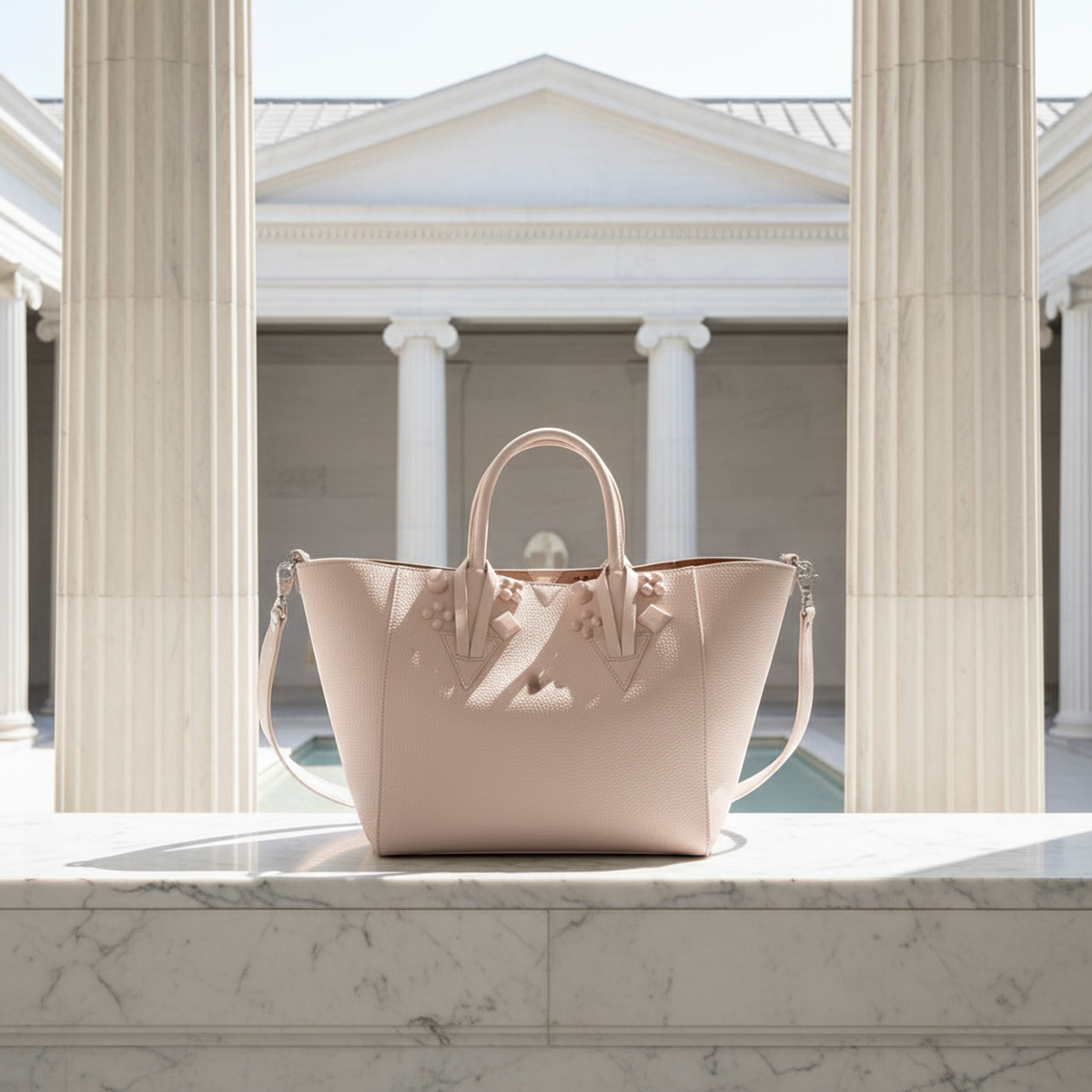 PRE-OWNED Christian Louboutin Cabachic · Leather Tote