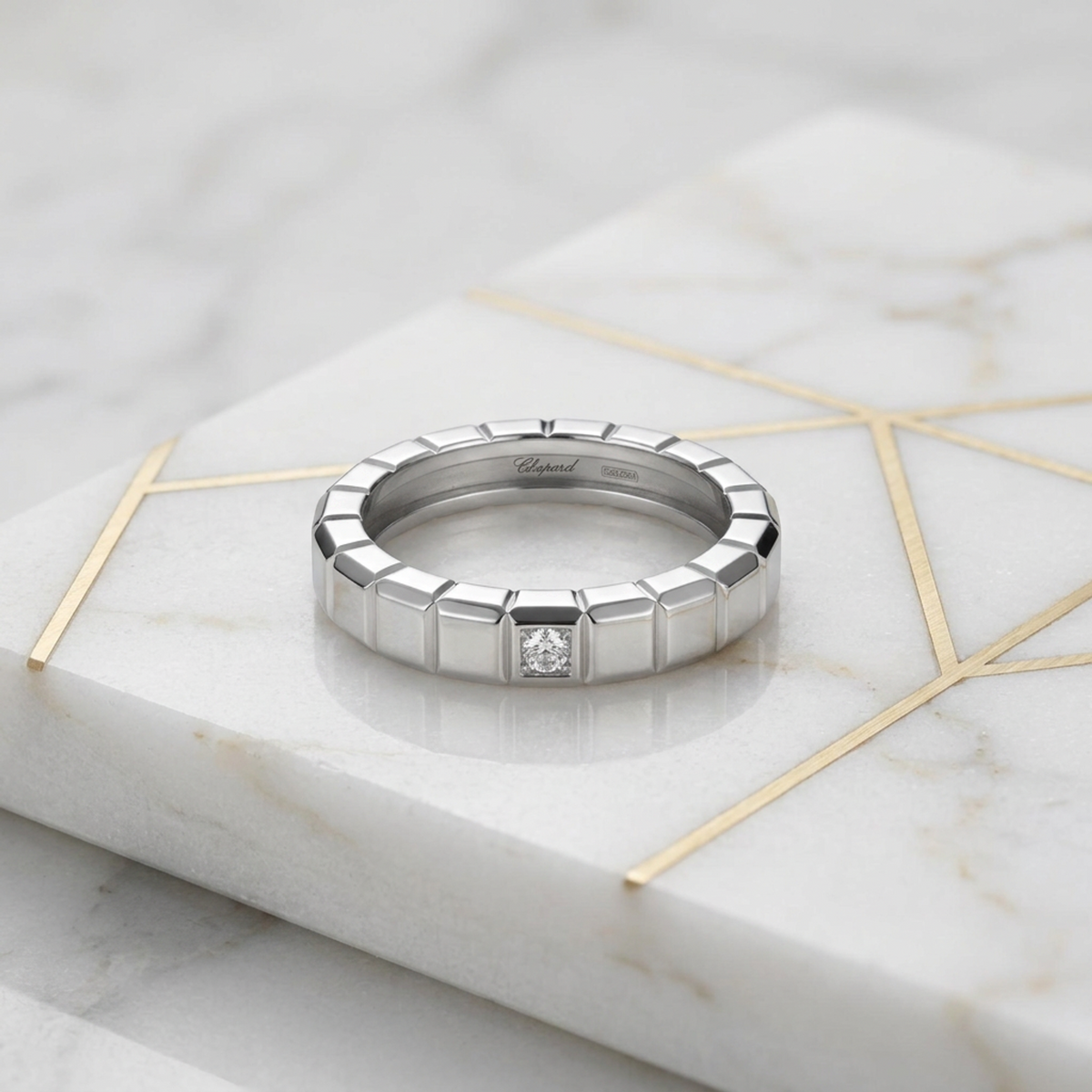PRE-OWNED Chopard Ice Cube · 18K White Gold · Diamond Size 6.5