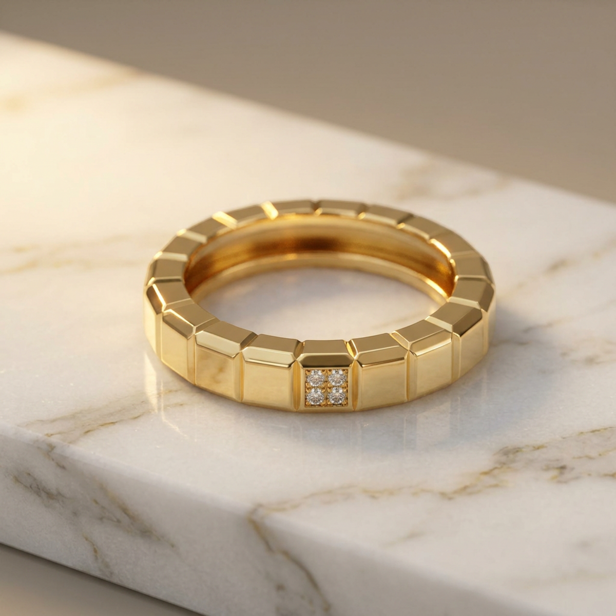 PRE-OWNED Chopard Ice Cube · 18K Yellow Gold · Diamond Size 6-6.5