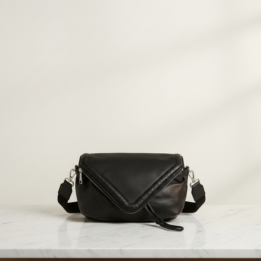 PRE-OWNED Bottega Veneta Beak Belt Bag · Leather