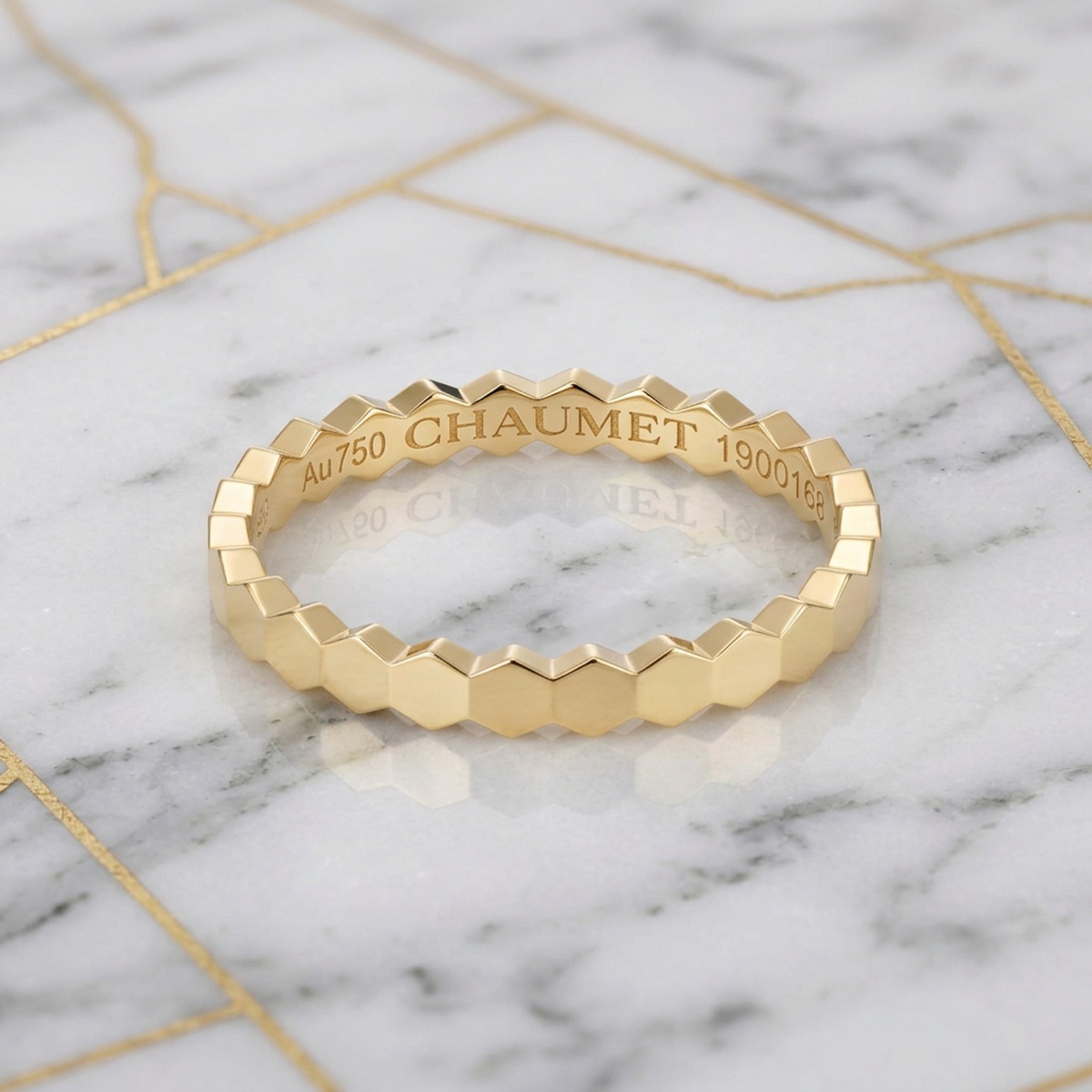 PRE-OWNED Chaumet Be My Love · 18K Yellow Gold Size 5.25