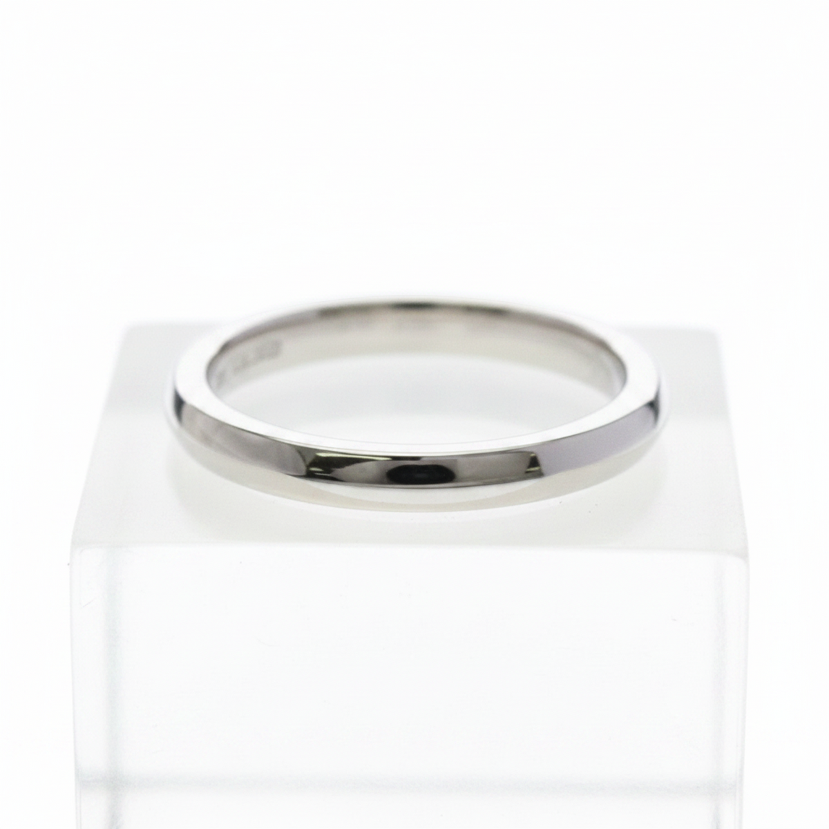 PRE-OWNED Bvlgari Fedi · Platinum