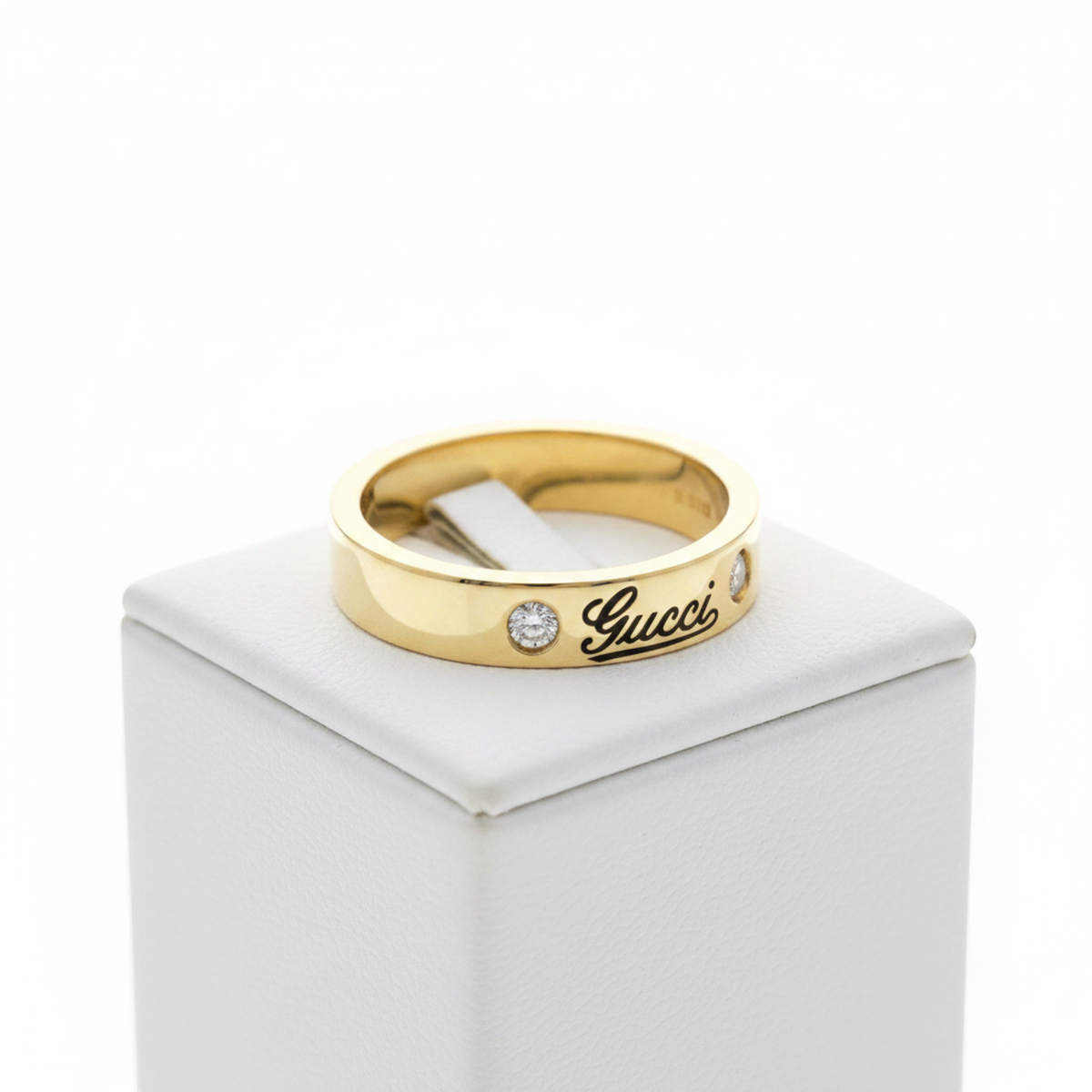 PRE-OWNED Gucci Icon · Diamond Band · 18K Yellow Gold Size 5.25