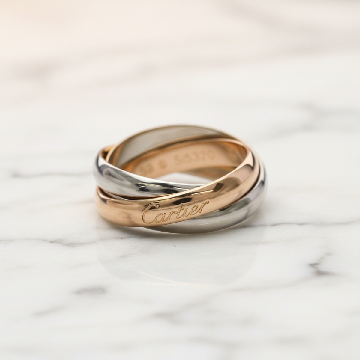 PRE-OWNED Cartier Trinity · Three Gold Size 6