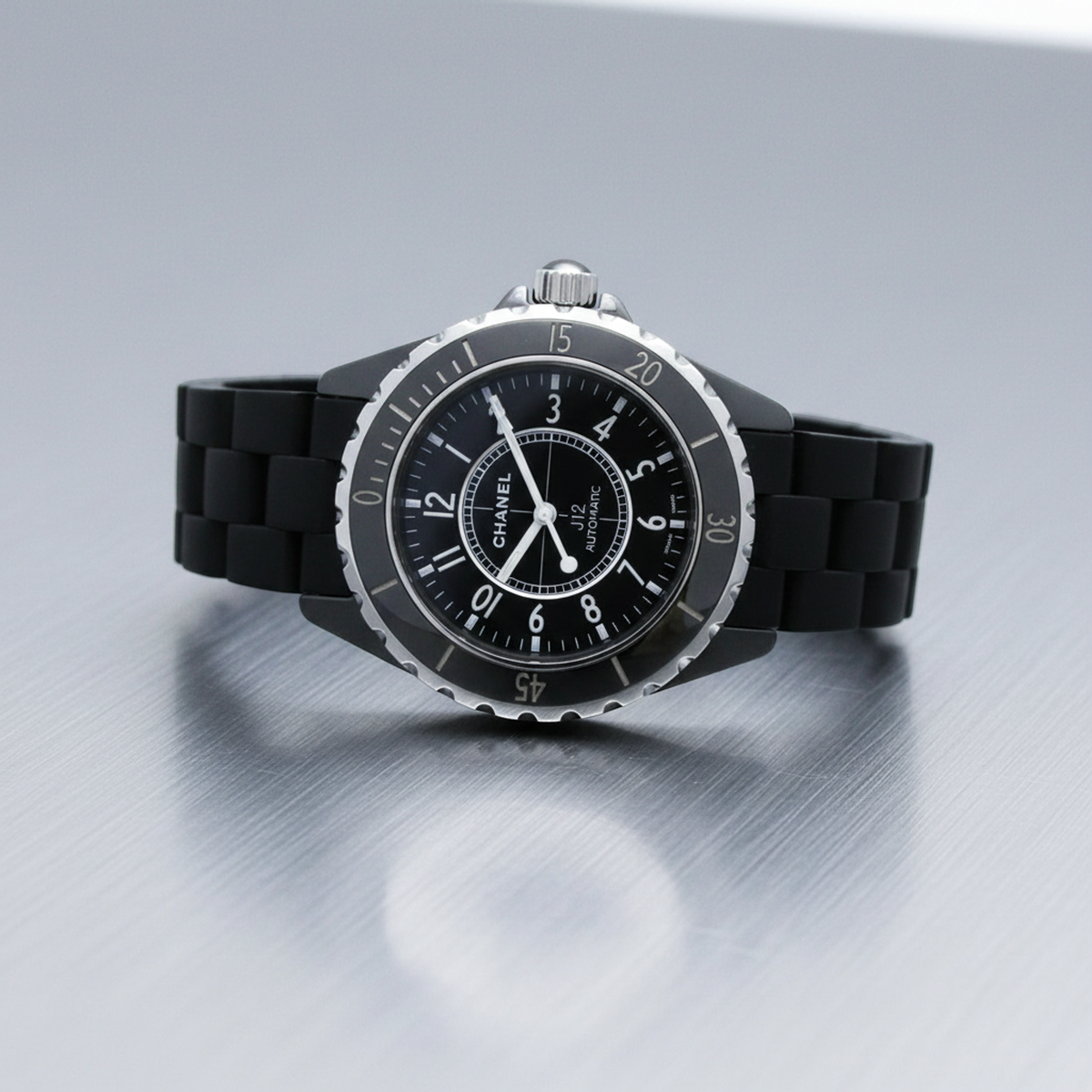 PRE-OWNED Chanel J12 · Ceramic · Automatic