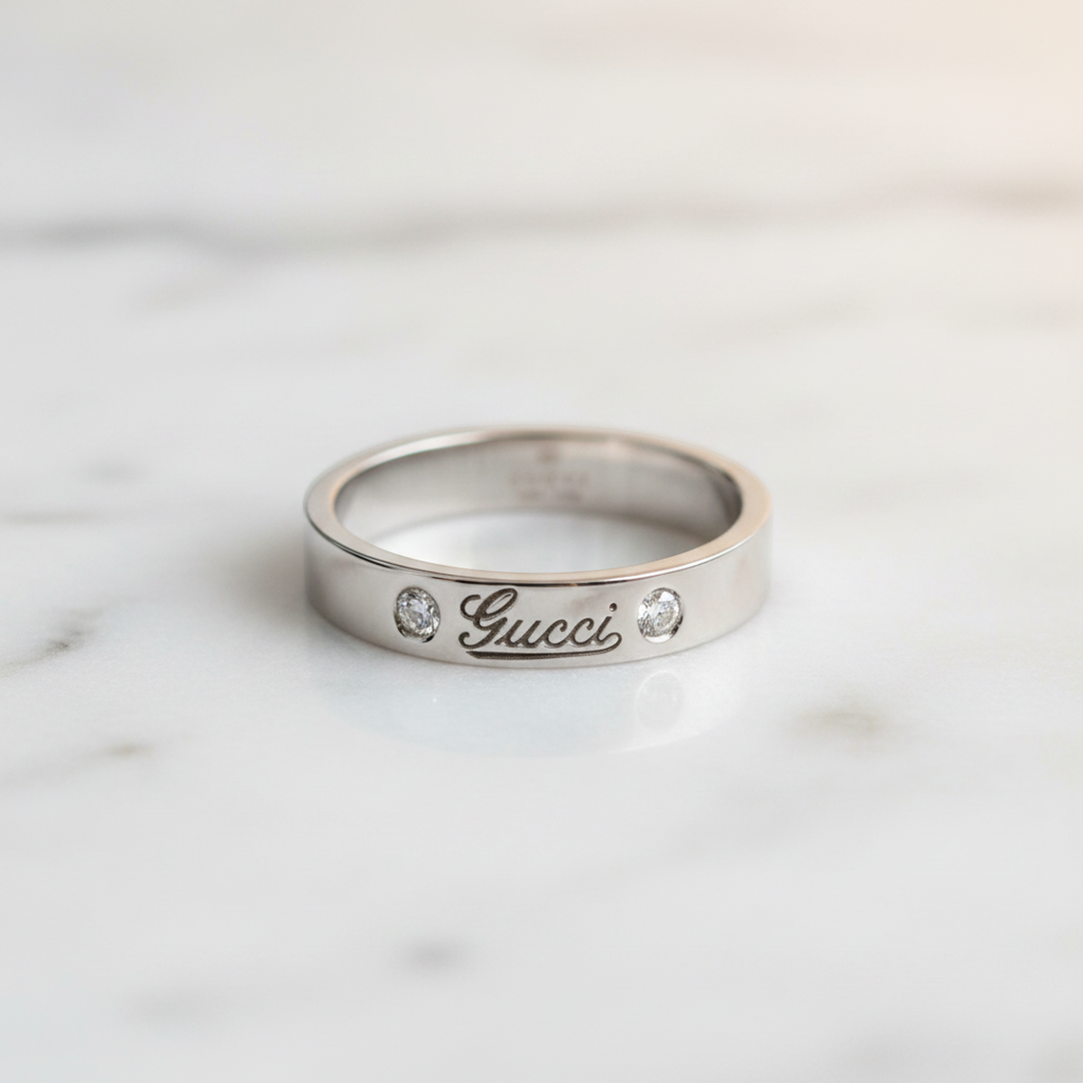 PRE-OWNED Gucci Icon · 18K White Gold · Diamond Size 6.5