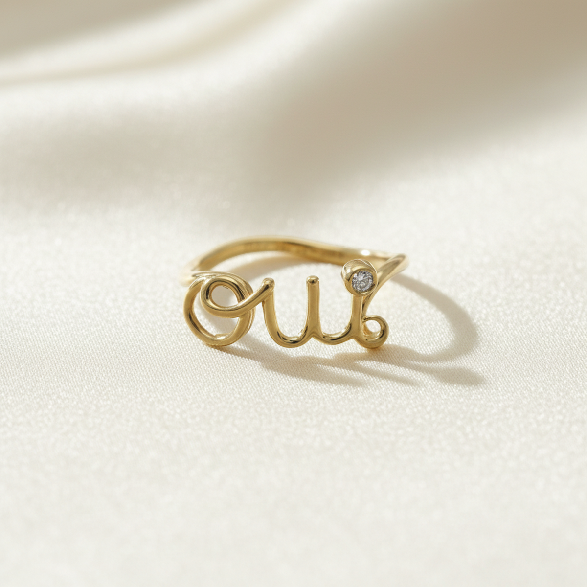 PRE-OWNED Christian Dior Amour · 18K Yellow Gold Size 4.75