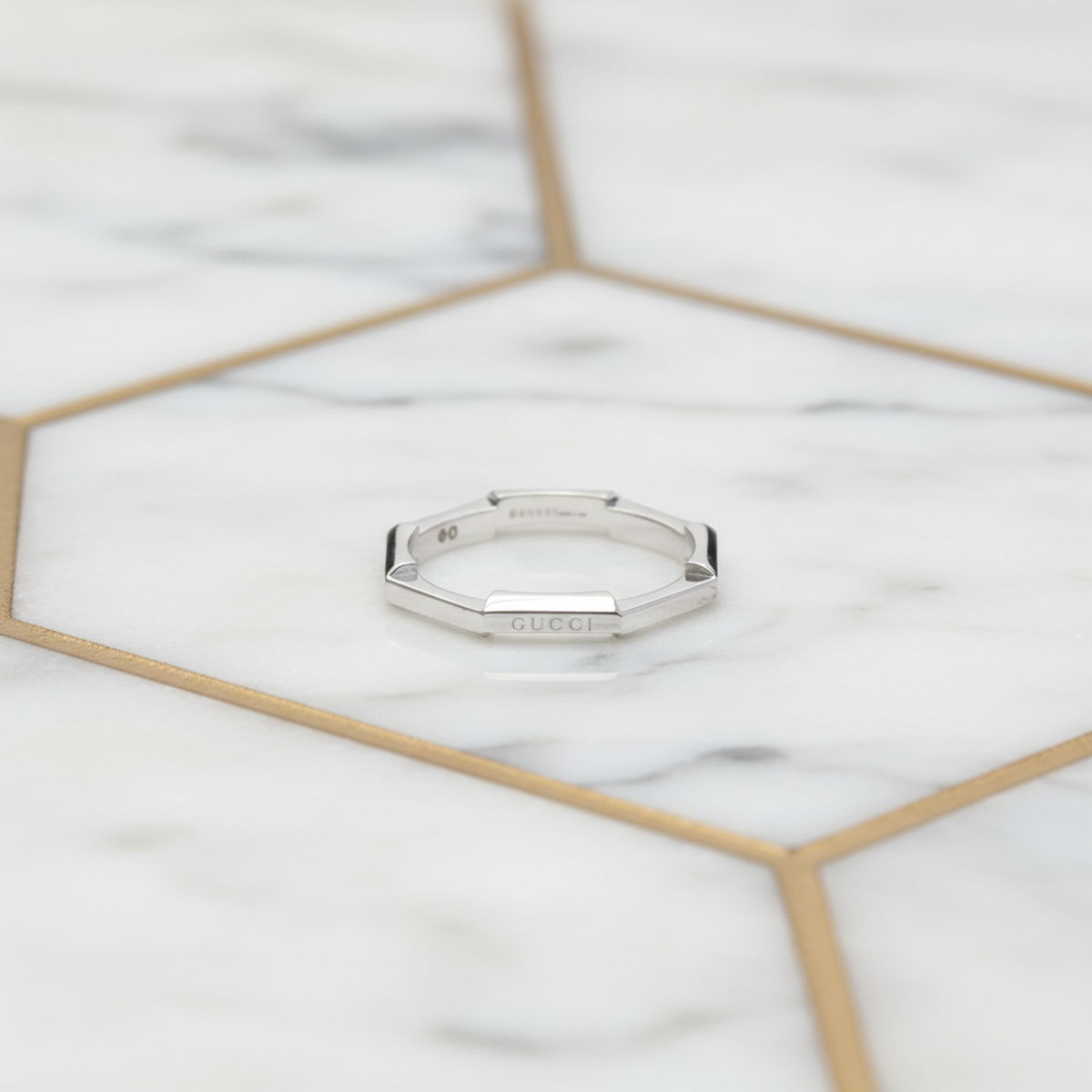PRE-OWNED Gucci Link To Love · 18K White Gold Size 8