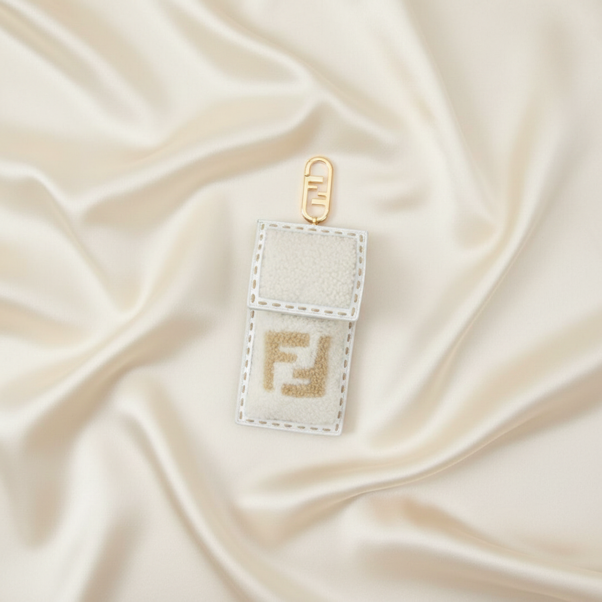 PRE-OWNED Fendi Logo Boa · Phone Pouch · Fur