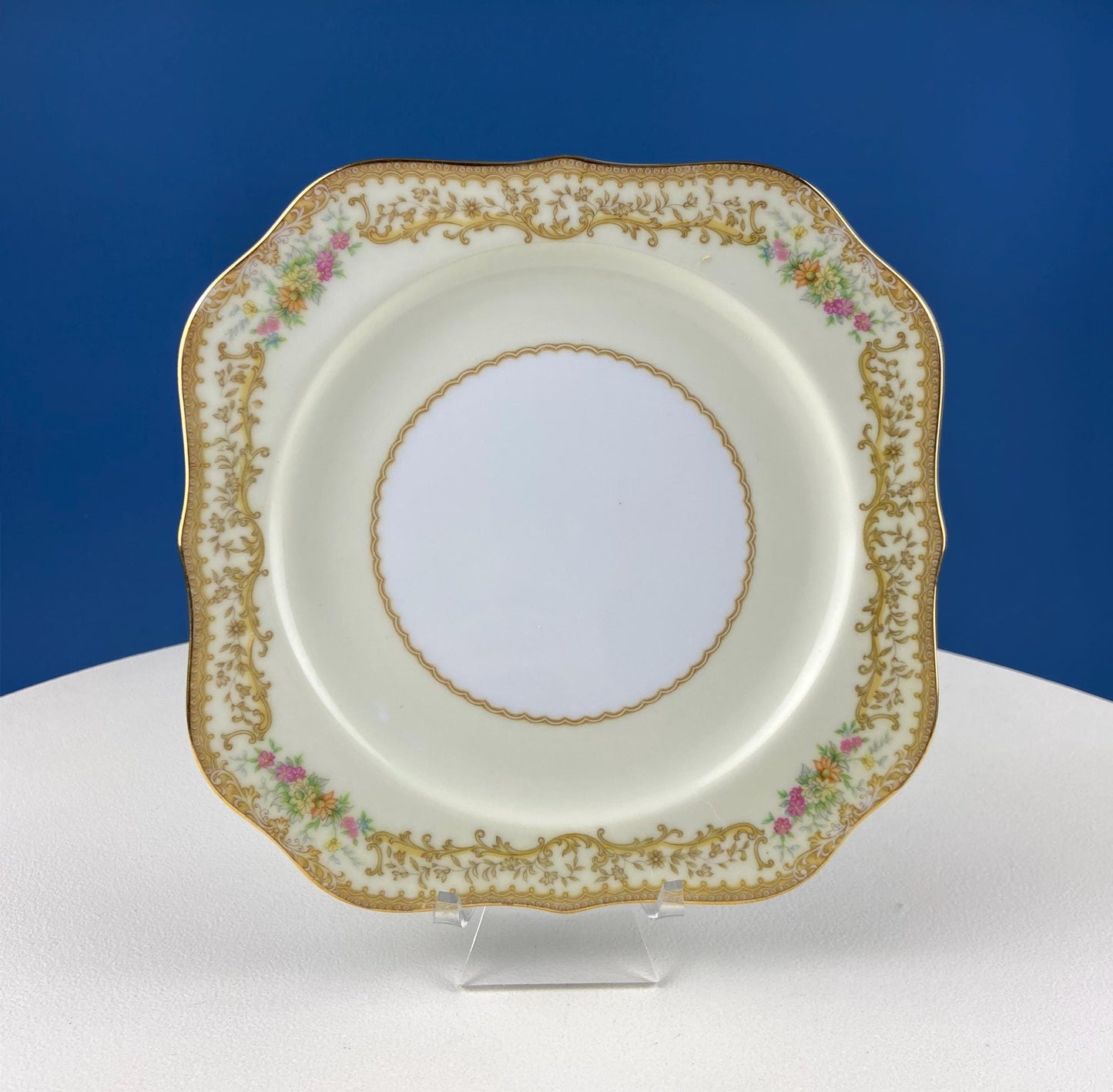 Dessert Salad Plates by Noritake, Elvira Pattern. 5 Porcelain Square Plates with Gold Garland Motifs. Hosting Essentials. Dining Room Decor.