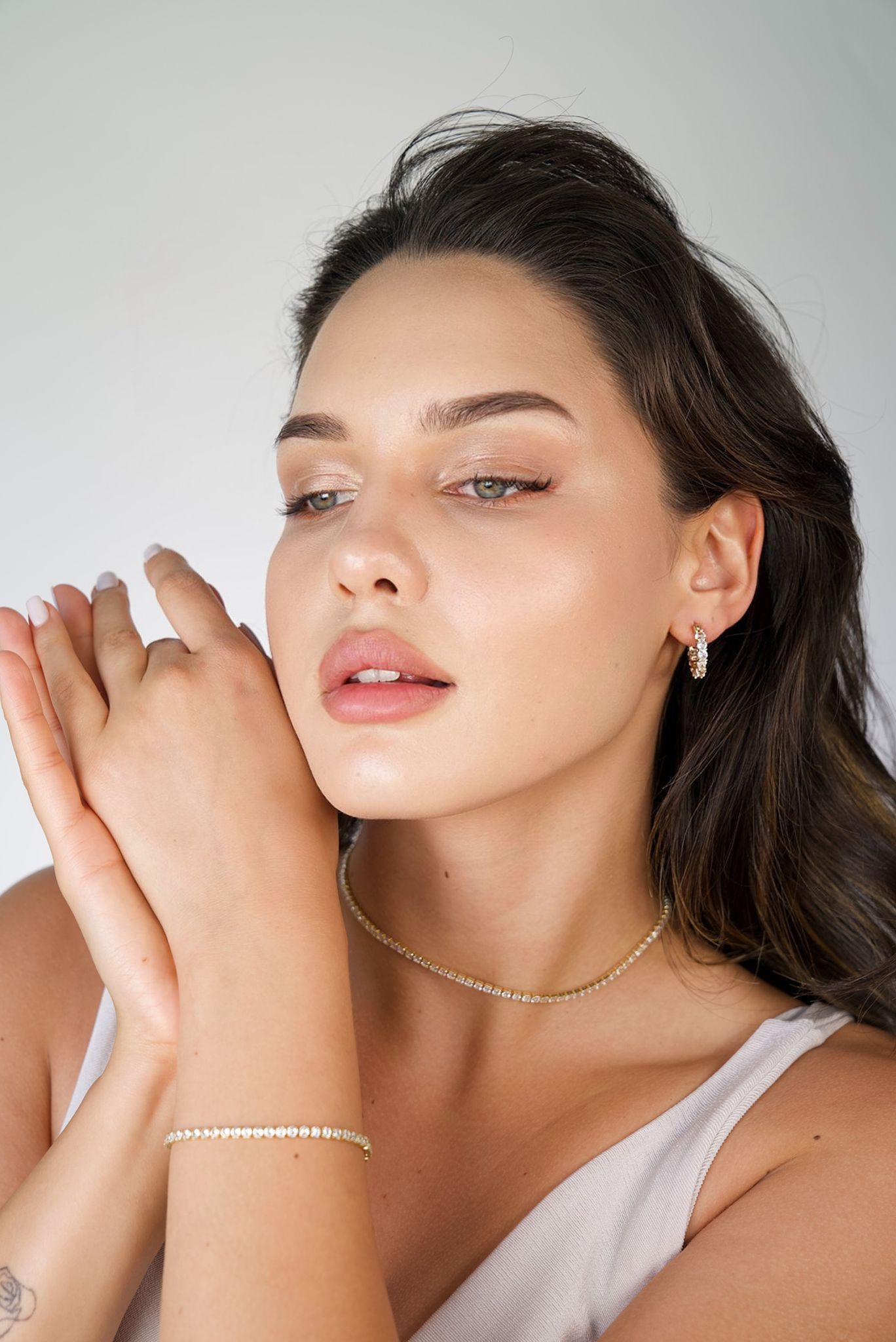 Elegant Cubic Zirconia Choker Tennis Necklace