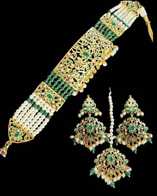 C568 Gold plated jadau choker in emerald pearls ( SHIPS IN 5 WEEKS )