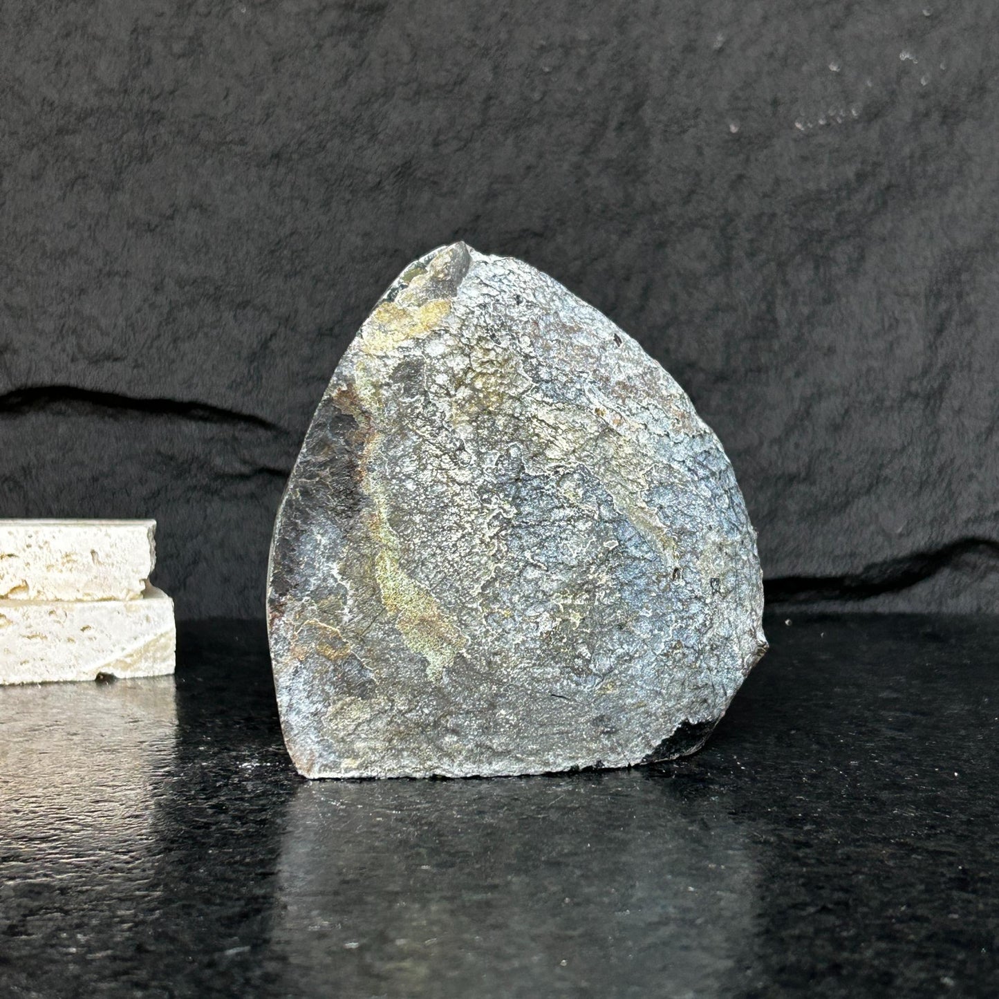 Amethyst stone agate edges, crystal geode from Uruguay, cut base self standing stone